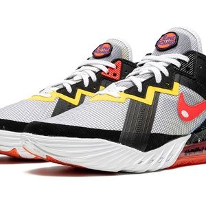 Lebraun 18 Low BRAND NEW SIZE 13 MENS